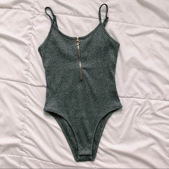 SHEIN Other - NWOT shein ribbed bodysuit